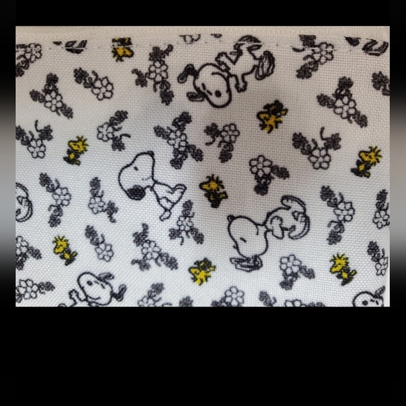 Peanuts Snoopy & Woodstock Makeup Toiletry Pouch Bag Case New - Picture 8 of 10